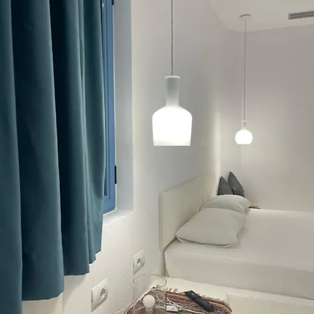 Cava Boutique Hotel *