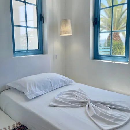 Cava Boutique Sarande