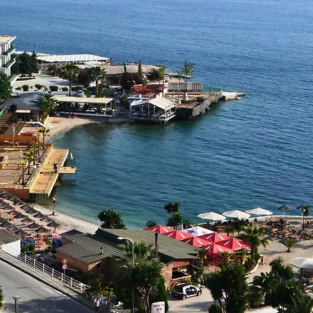 Cava Boutique Sarandë